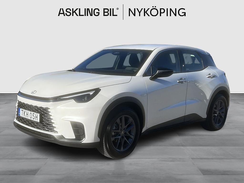 Lexus LBX 1.5 E-CVT Vinterhjul ingår Euro 6