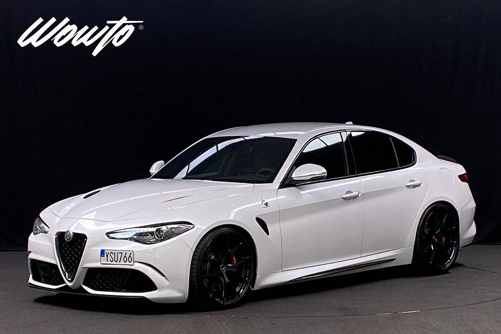 Alfa Romeo Giulia Quadrifoglio V6 510HK / Kolfiber / Se Spec