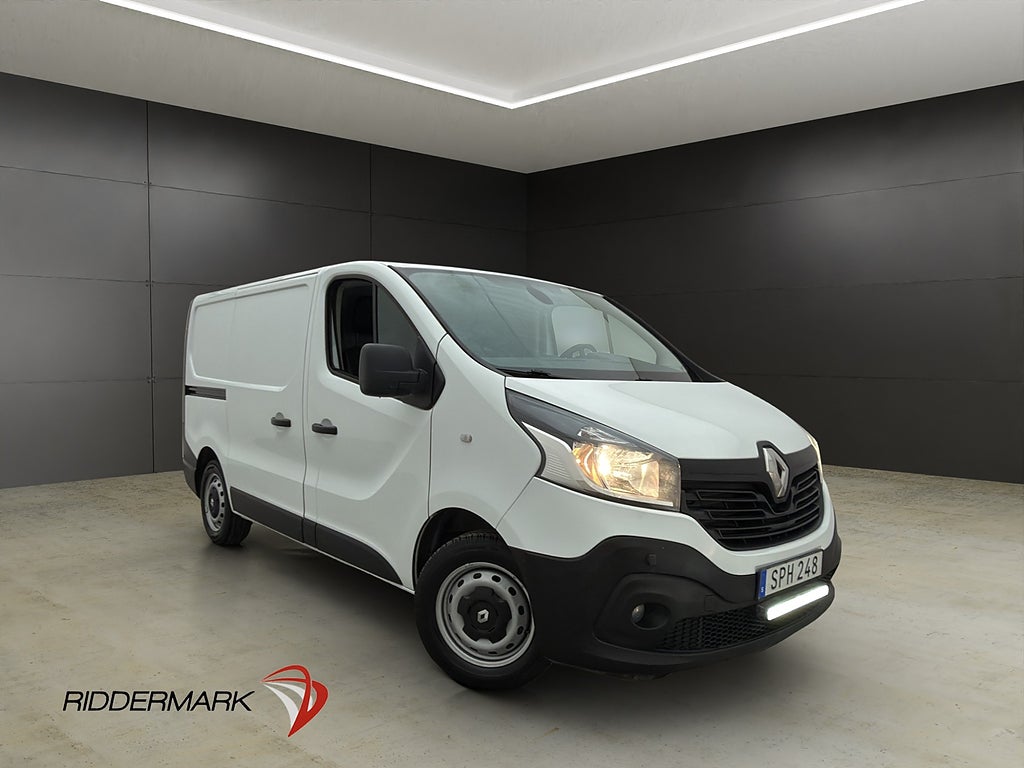 Renault trafic 1.6dCi Värmare Drag PDC 3-Sits V-Inredd Moms