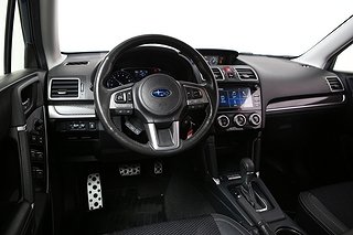 SUV Subaru Forester 9 av 16