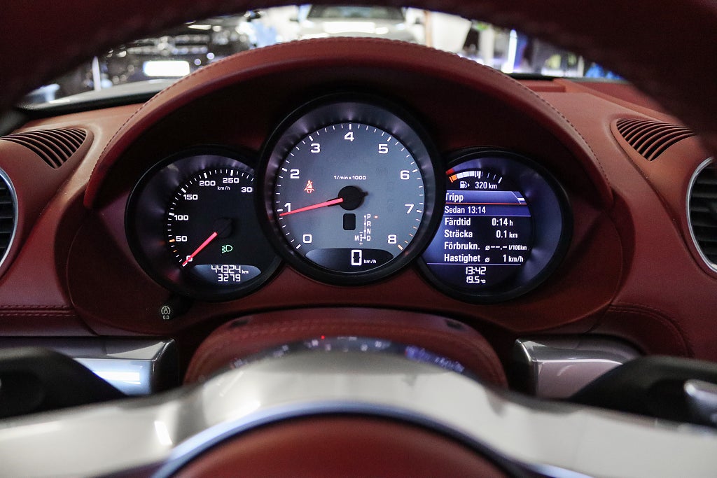 Porsche Boxster 718 S PDK Bose Välutrustad 350hk