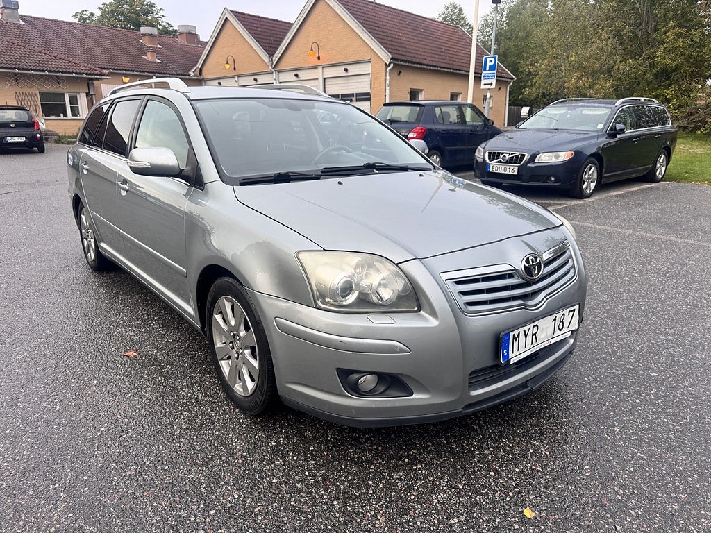Toyota Avensis Kombi 1.8 VVT-i Euro 4