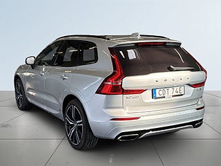 Volvo XC60 B4 AWD Geartronic R-Design S&V/Drag/Pano/H&K/Dvärm/ VOC – bild 5