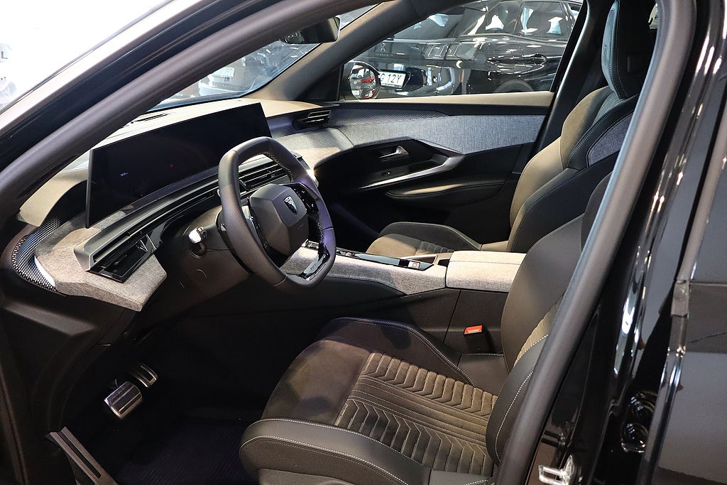 Bild på Peugeot 5008 GT HYBRID 145hk Aut - 7-SITS,360-KAMERA