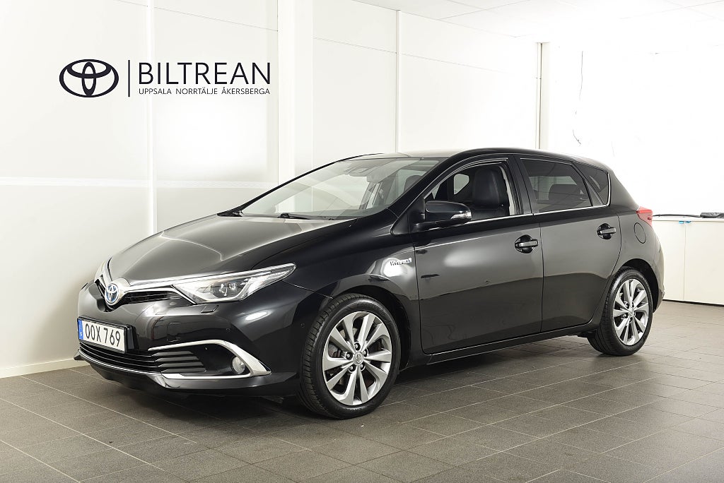 Toyota Auris Elhybrid Executive Panorama Navi Backkamera