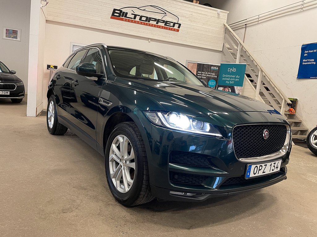 Jaguar F-Pace 25d AWD Motorvärmare / Drag / Nyservad