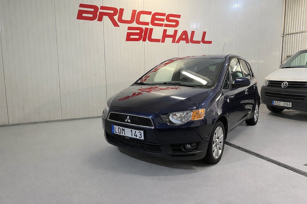 Mitsubishi Colt 5-dörrar 1.3 MPI AS&G , låg mil,