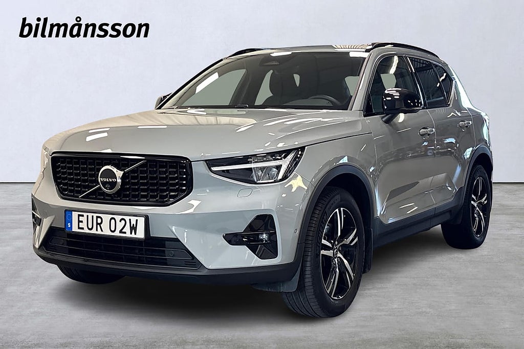 Volvo XC40 B3 FWD Bensin Plus Dark