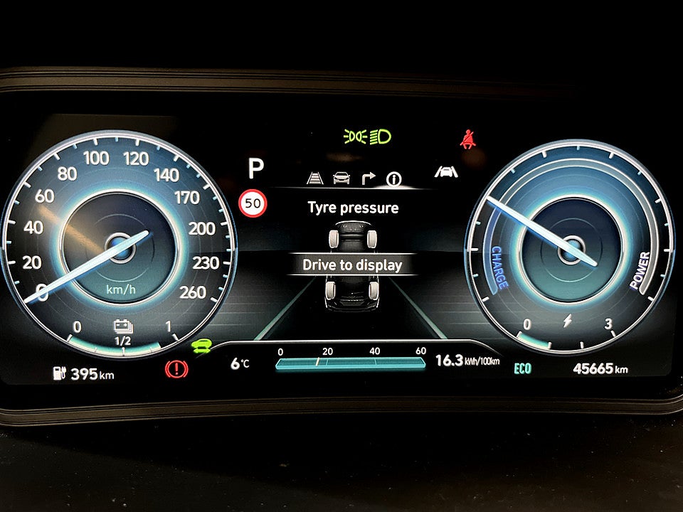 Bild på Hyundai Kona Essential Electric 64kWh Aut B-KAMERA CARPLAY 204hk