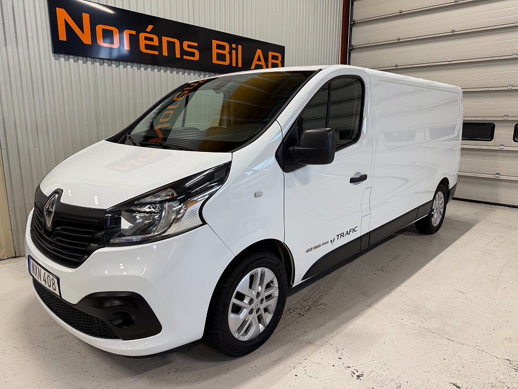 Renault trafic 1.6 dCi 120Hk L2 LÅNG 1 ÄGARE END 7000MIL LEASBAR/MOMS