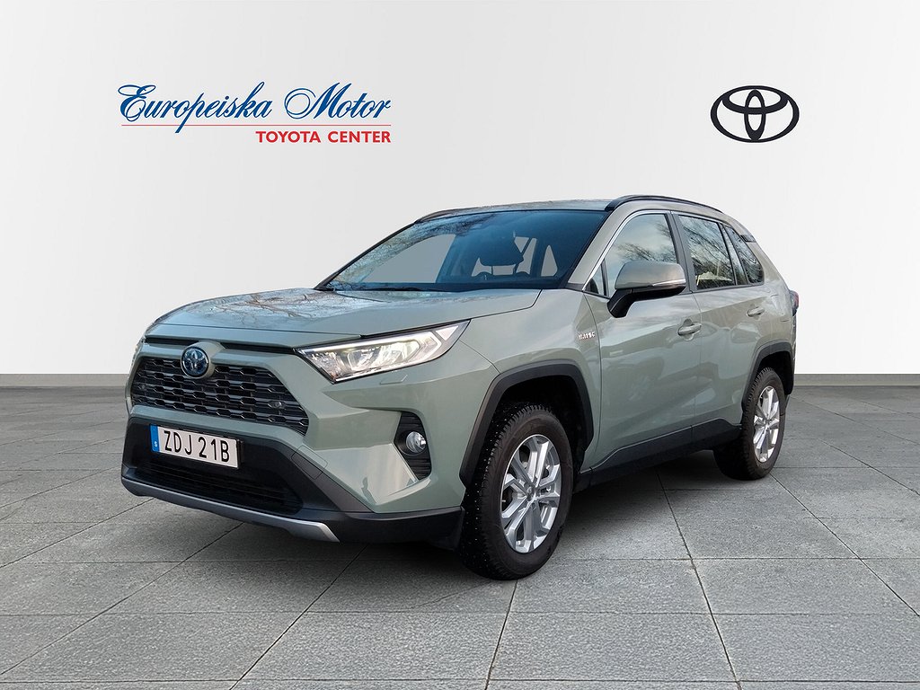 Toyota RAV4 Hybrid AWD Active komfort V-hjul Dragkrok GPS