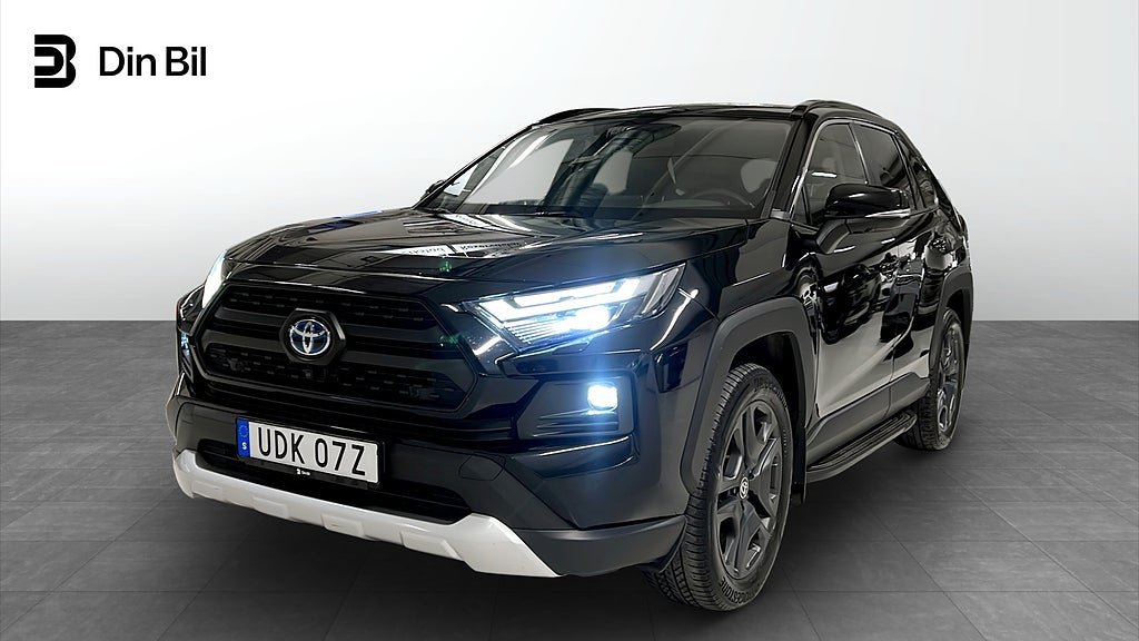 Toyota RAV4 Hybrid AWD Läder/Backkamera
