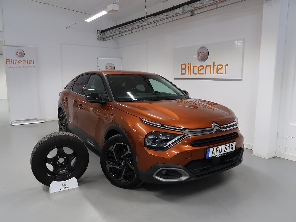 Citroën C4 1.2 V-Däck ingår Aut-HUD-Navi-Kamera-CarPlay-Rattvärme-