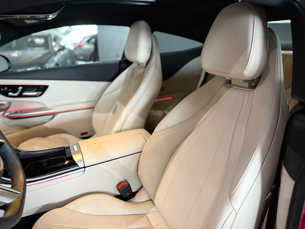Mercedes-Benz CLE 300 4matic AMG Premium Glastak Värmare Vinter pkt - bild 5