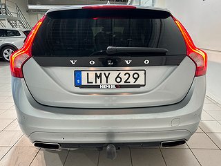 Volvo V60 D5 AWD Geartronic Summum Drag Dvärm VoC Skinn SoV