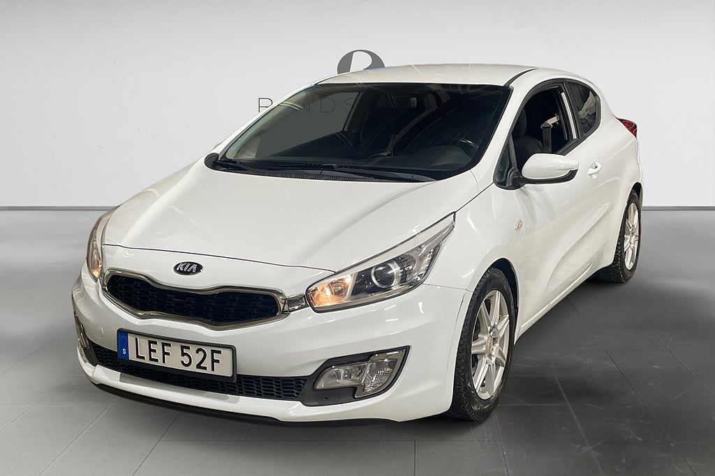 Kia Pro_Cee´d 1.4 CVVT 99 HK EX NAVI 0.48L/MIL 976KR/ÅR 15500MIL 15"