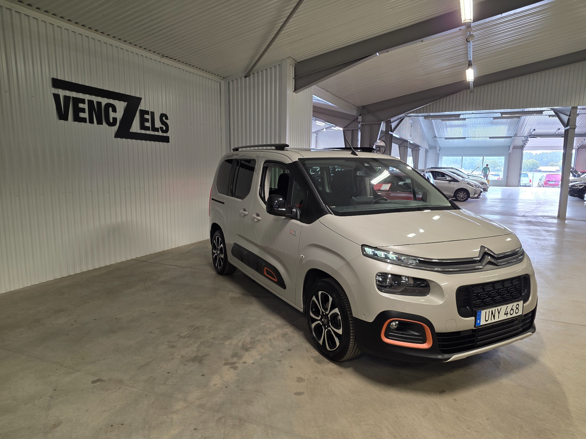 Citroen Berlingo 2018, bild 2/10
