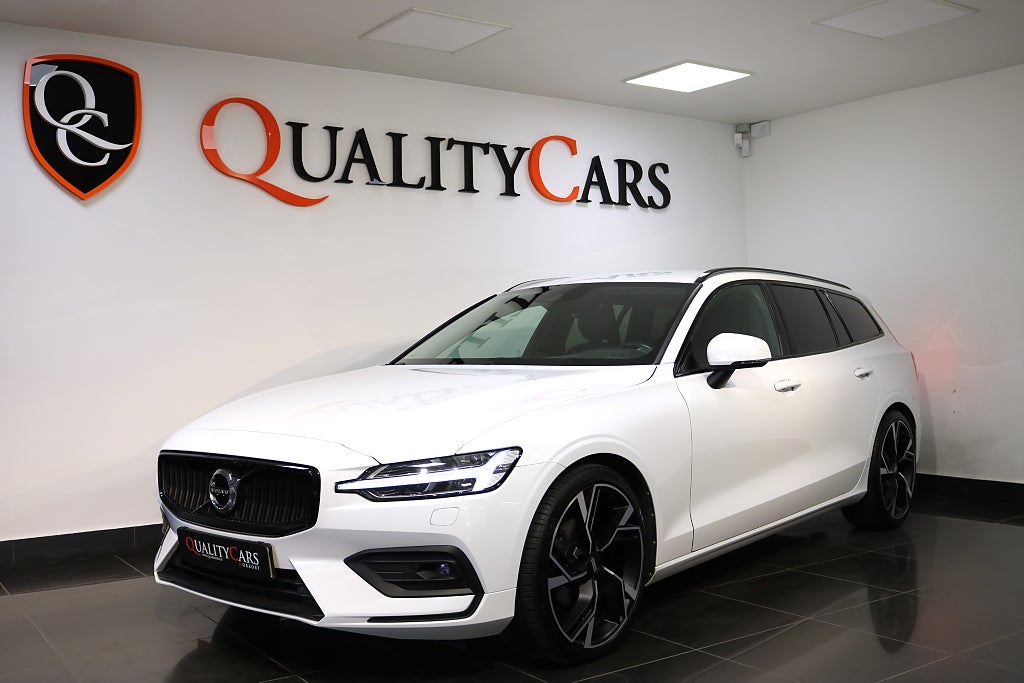Volvo V60 D4 190hk Momentum / VOC/ Navi/ Dragkrok/ B-kamera