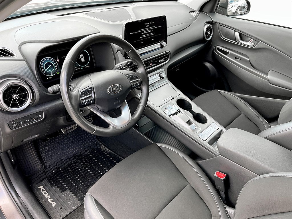 Bild på Hyundai Kona Essential 39.2kWh 136hk Aut - B-KAMERA, CARPLAY