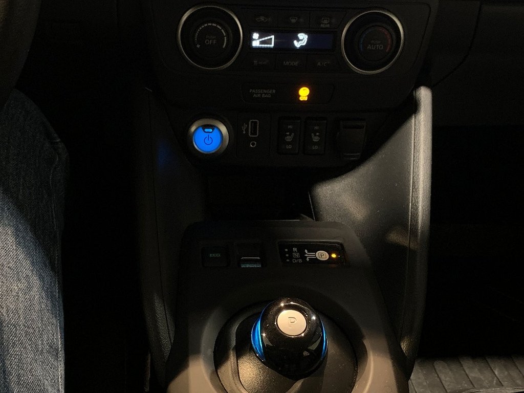 Nissan Leaf 40kwh ACENTA | Re-leasing 24mån 2999kr/mån vhjul 2022