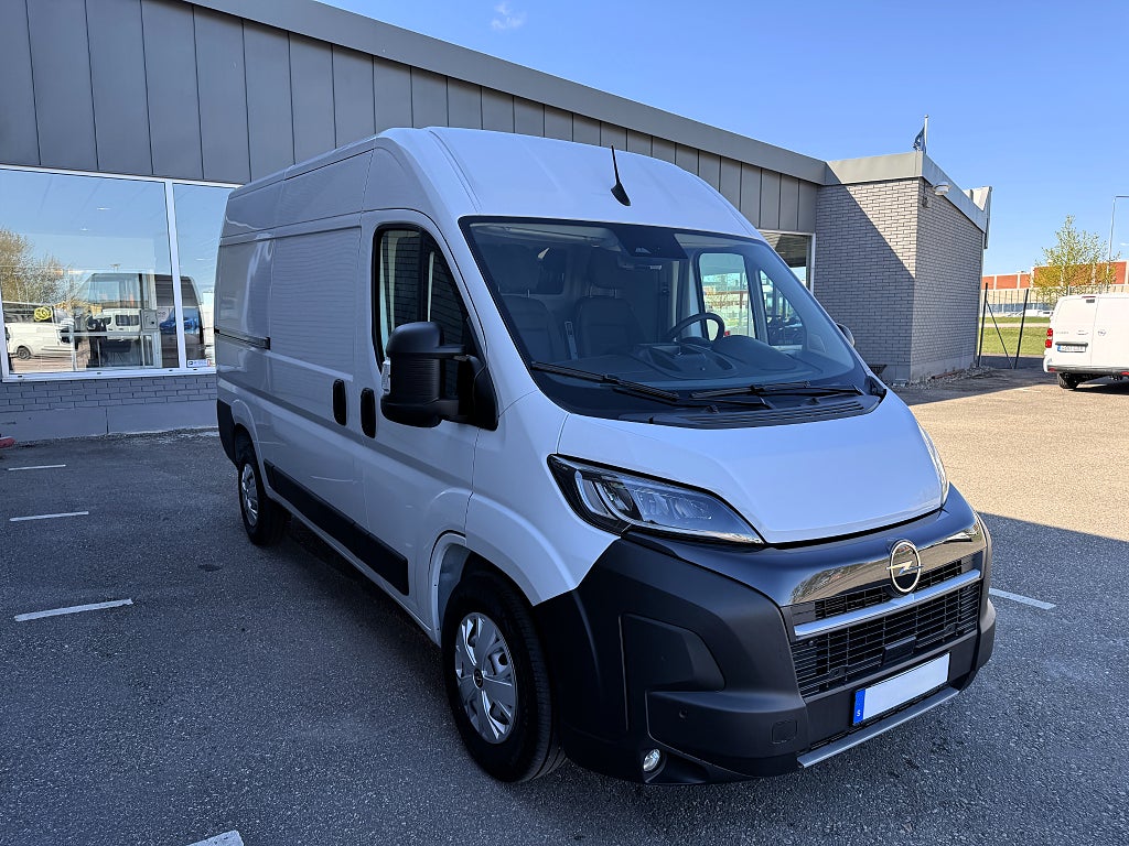 Opel Movano L2H2 140hk 1.335kg lastvikt 11,5m³