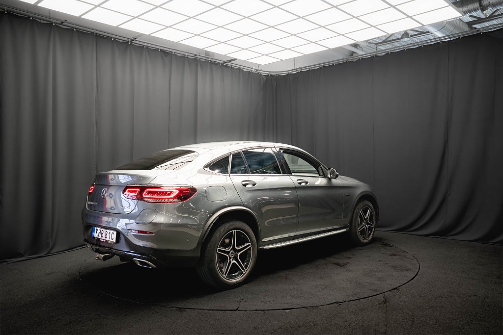 Mercedes-Benz GLC 300 de Coupé 4M AMG NIGHT DRAG KAMERA COCKPIT 1-ÄGARE