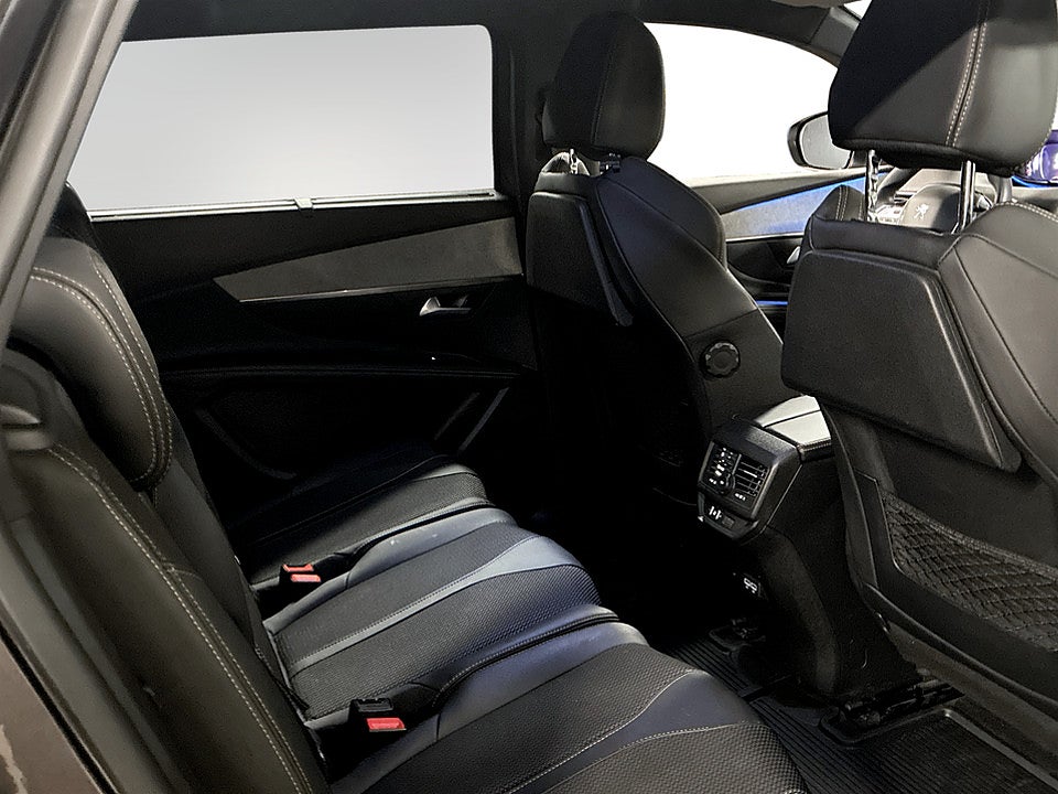 Bild på Peugeot 5008 GT 1.2 PT 130hk Aut 7-SITS CARPLAY NAVI