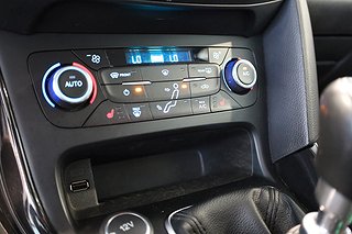 Halvkombi Ford Focus 16 av 20