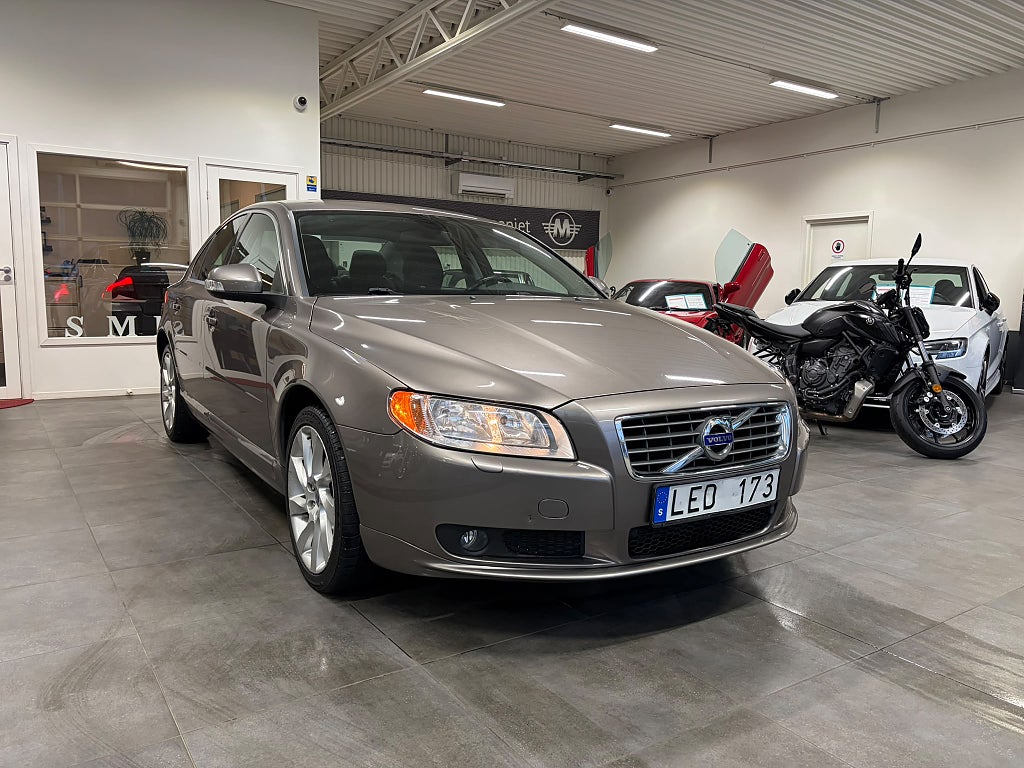 Volvo S80