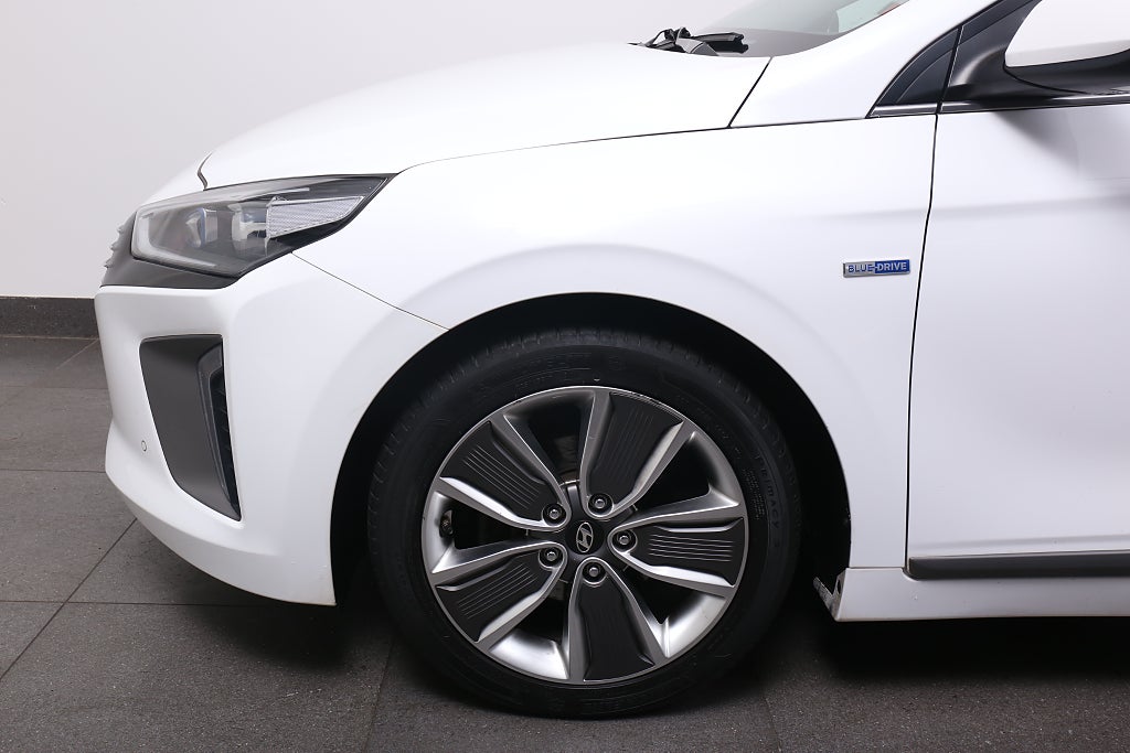 Hyundai IONIQ Hybrid 1,6 141hk PremiumEco Aut Navi Kamera 2017