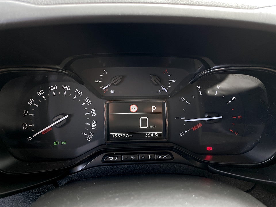 Bild på Citroën Berlingo Business Premium 1.5 BHDi L2 130hk Aut L2 B-KAMERA DRAG