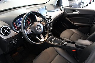 Halvkombi Mercedes-Benz B 12 av 19
