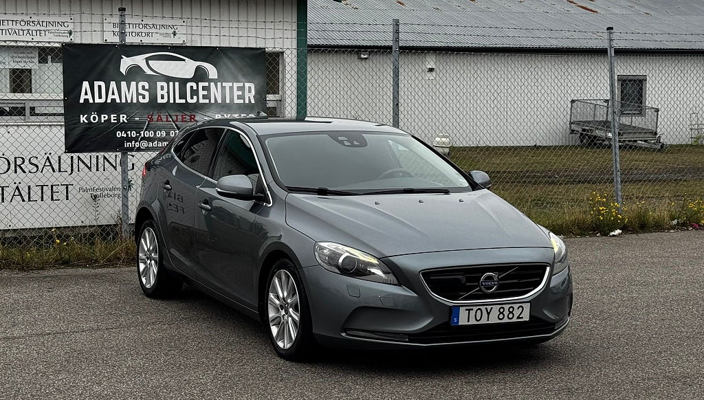 Volvo V40 D2 Momentum Euro 6