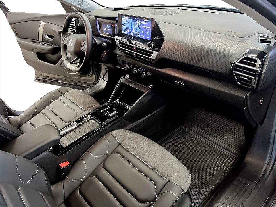 Bild på Citroën C4 Shine 1.2 PT 130hk Aut - B-KAMERA, RATTVÄRME