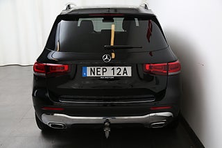 SUV Mercedes-Benz GLB 7 av 30