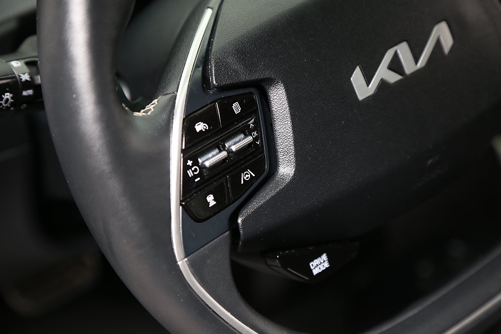 Kia EV6 77.4 kWh AWD GT-Line 325hk 20" Sollucka Nybilsgaranti 2023