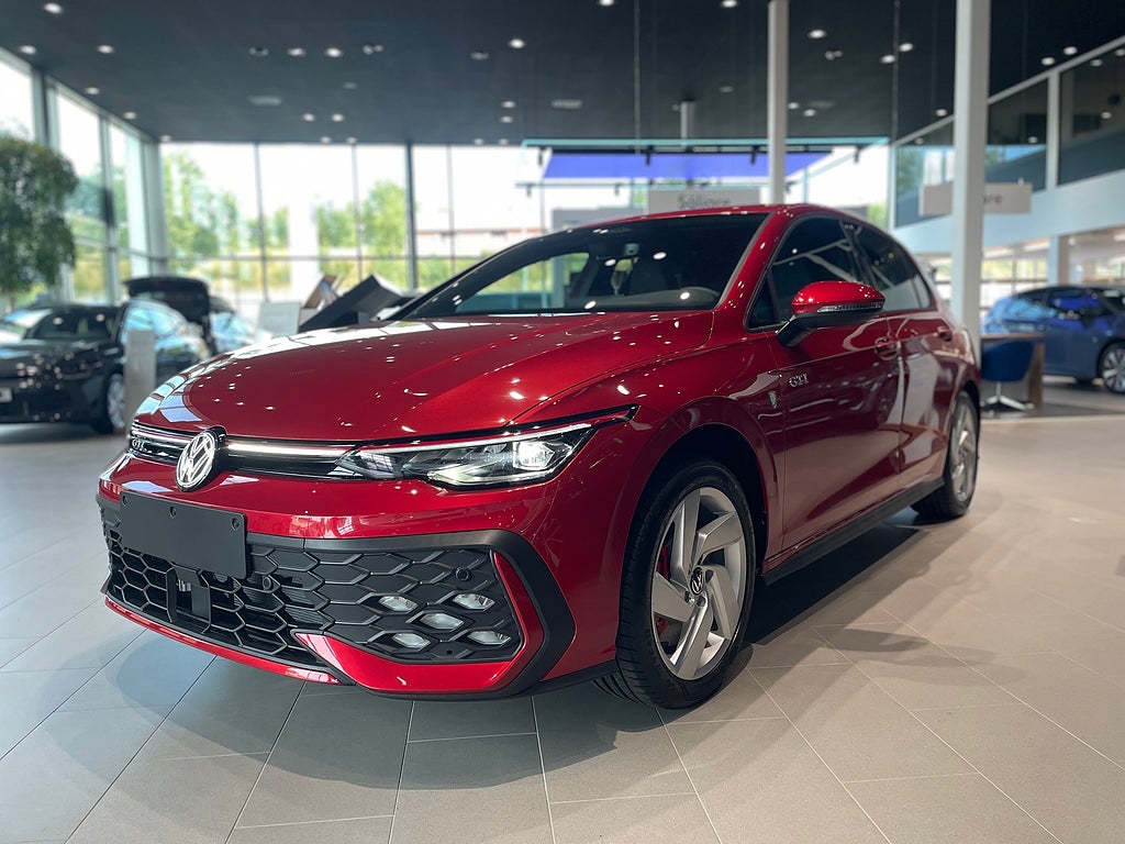 Volkswagen Golf Nya GTI 265 hk DSG OMG LEV  *3 595kr/mån*
