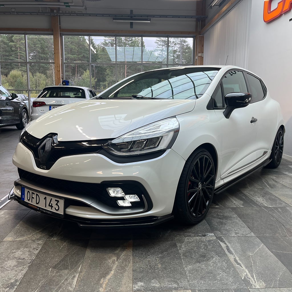 Renault Clio RS 220 Trophy 1.6 TCe Aut R.S. Akrapovic Navi