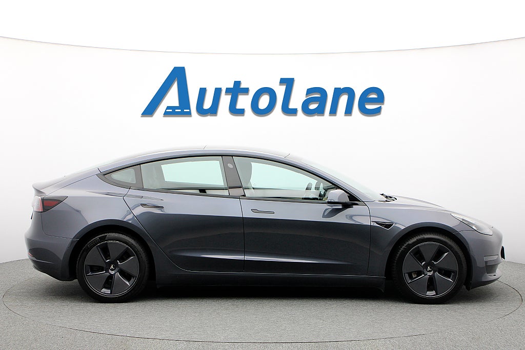 Tesla Model 3 Long Range AWD, Pano, WLTP 614km, 498hk