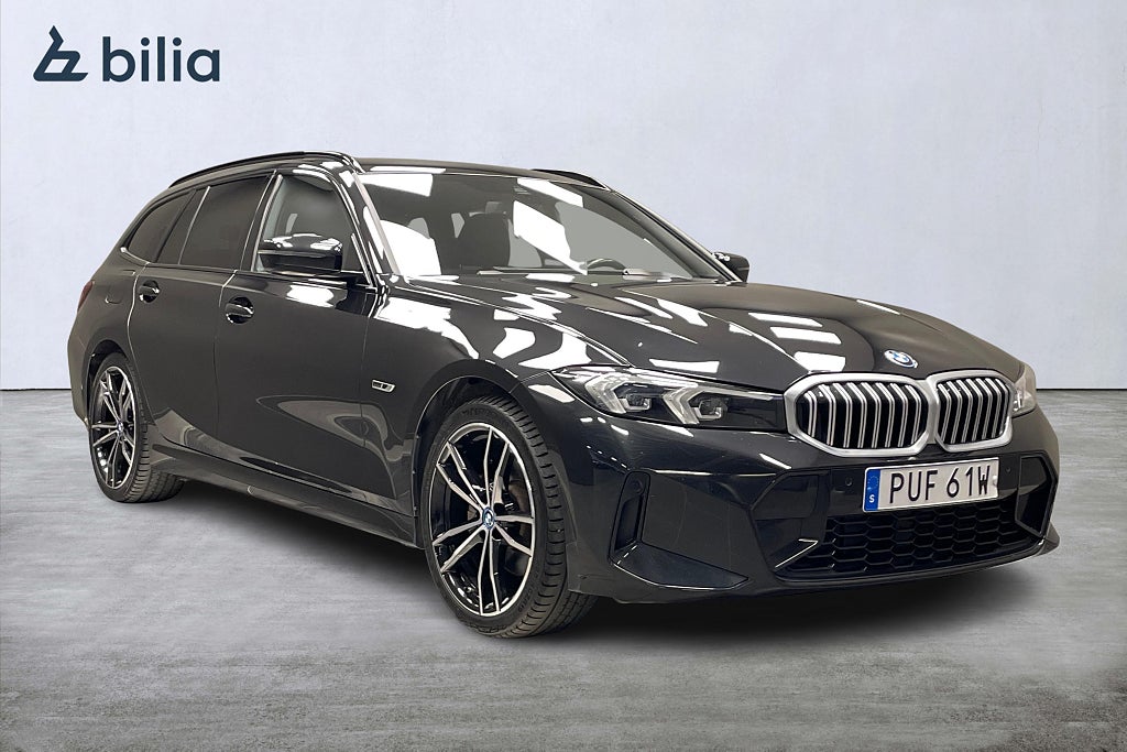 BMW 330e xDrive Touring /  M Sport / Harman/kardon / 19" Alu /