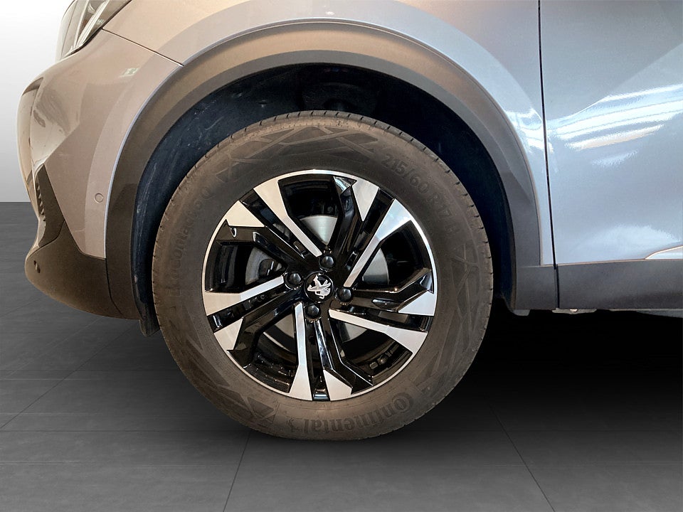 Bild på Peugeot 2008 GT 1.2 PT 130hk Aut B-KAMERA CARPLAY