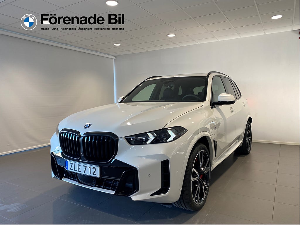 BMW X5 xDrive50e M-Sport Pro Elstolar Panoramatak Rattvärme