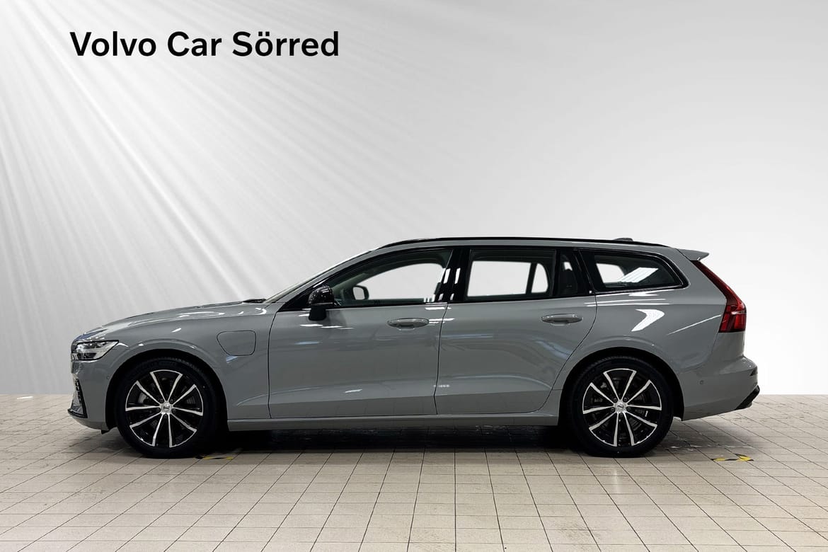 Volvo V60 T6 Plus Dark Nordic Edition 2026, bild 3/10