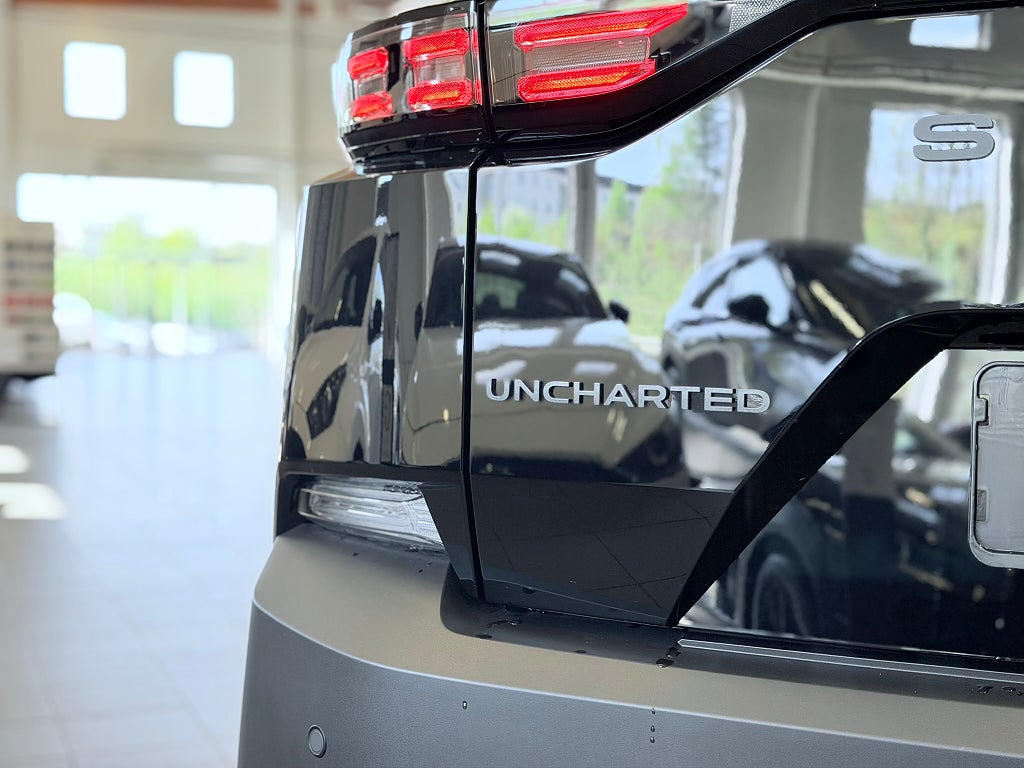Subaru Uncharted Touring+ / 10 års garanti / H&K / Panorama /