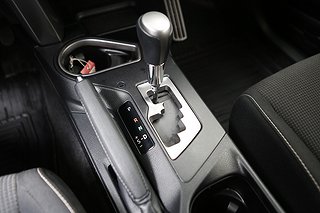 SUV Toyota RAV4 12 av 24