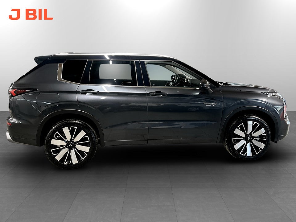 Bild på Mitsubishi Outlander Instyle PHEV 306hk Aut 4WD B-KAMERA DRAG