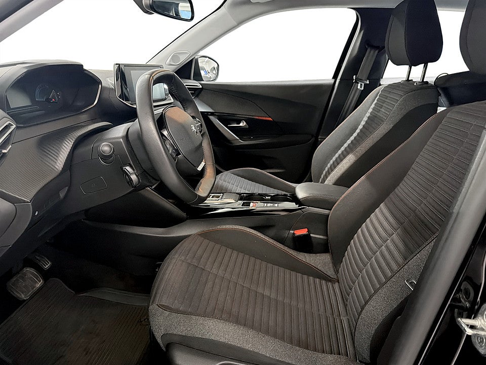 Bild på Peugeot E-2008 Active 50kWh 136hk Aut - CARPLAY, BACKSENSORER