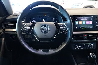 SUV Skoda Kamiq 13 av 25
