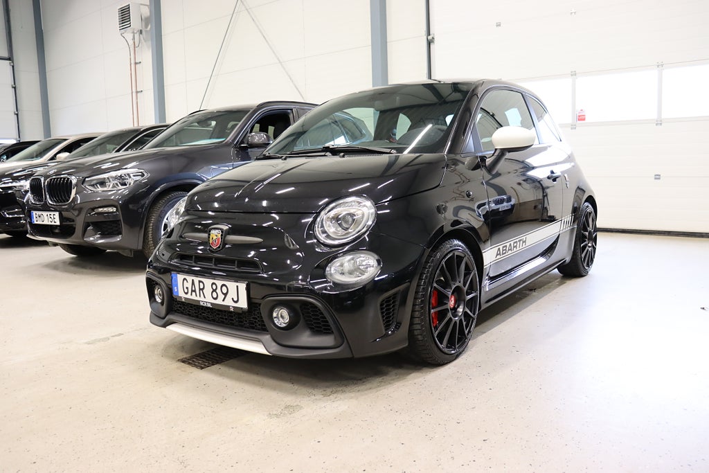 Abarth 595 1.4 T-JET 16V Essesse Akrapovic Skalstolar 180hk