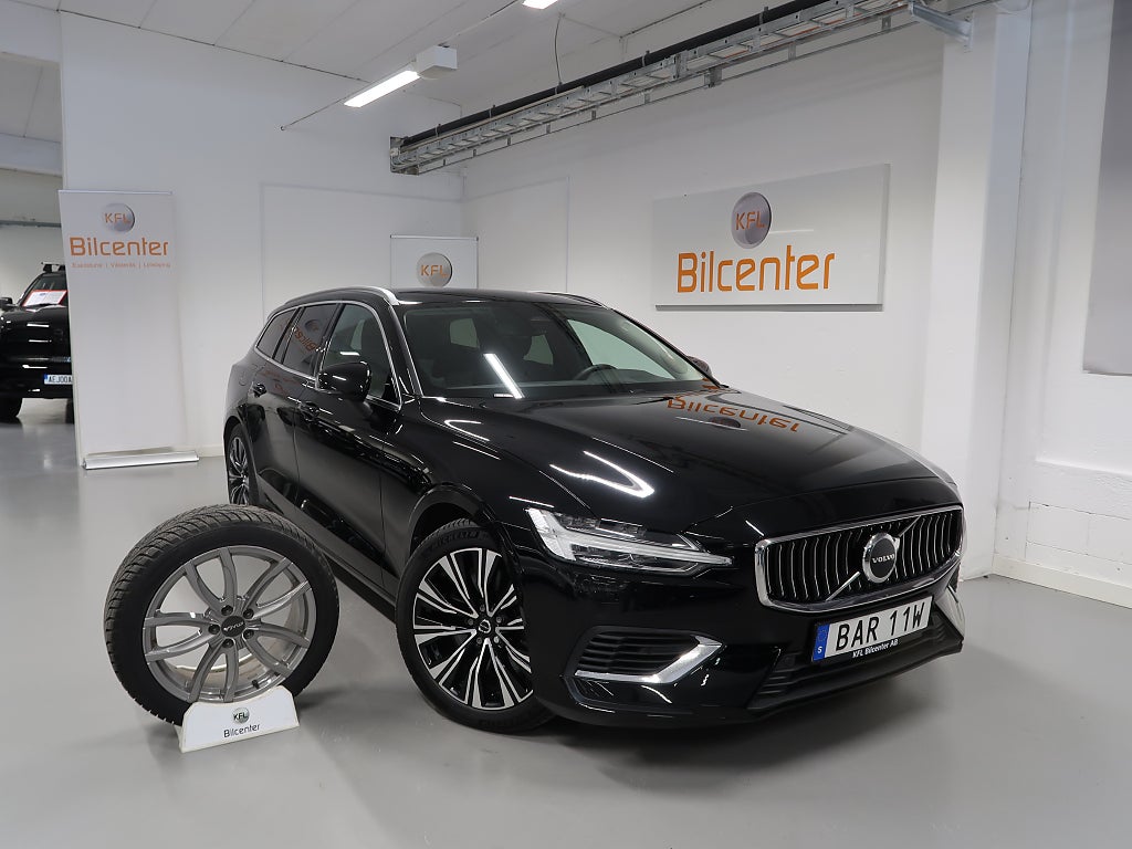 Volvo V60 Recharge T6 AWD *Long Range* V-Däck ingår Kamera-Navi-B